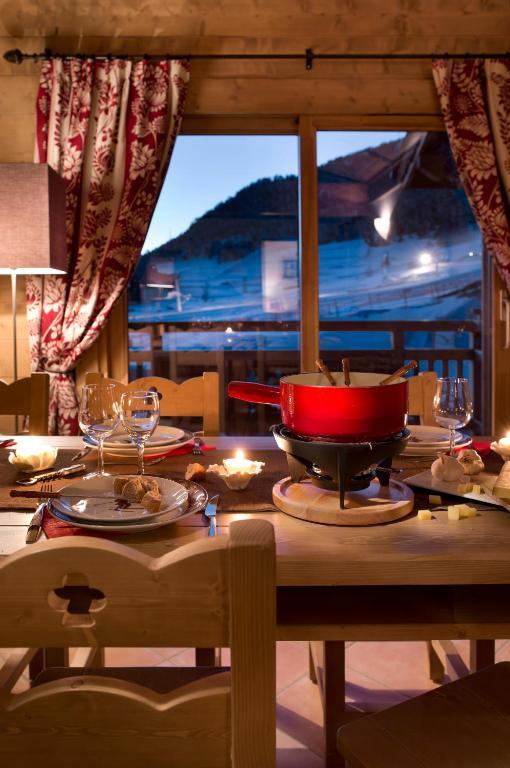 CGH Résidences&Spas Le Chalet des Dolines Montgenèvre Habitación foto