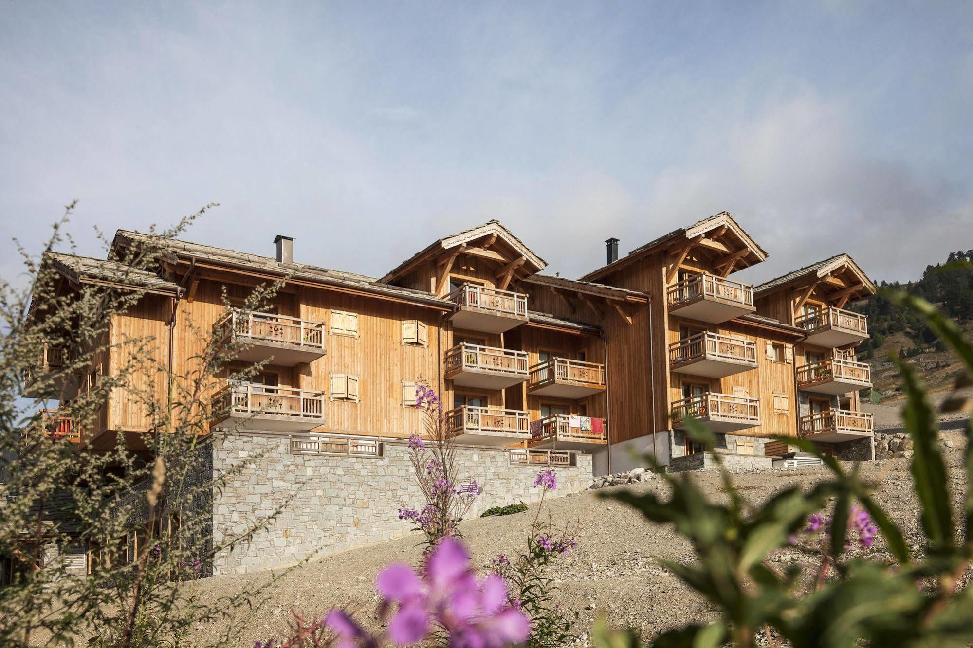 CGH Résidences&Spas Le Chalet des Dolines Montgenèvre Exterior foto
